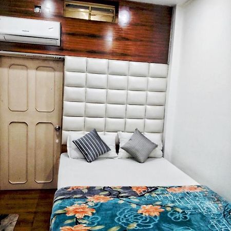 Hotel Florence Siliguri Exteriör bild